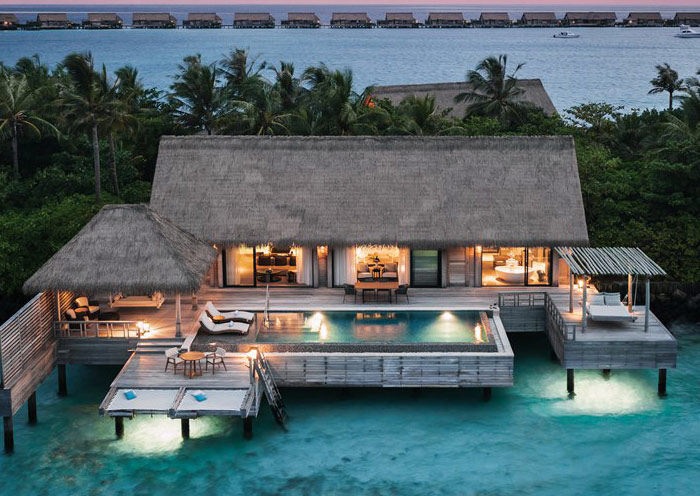 King Grand Overwater Villa with Pool
