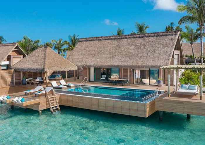 Two Queen Bedded Reef Villa with Pool
