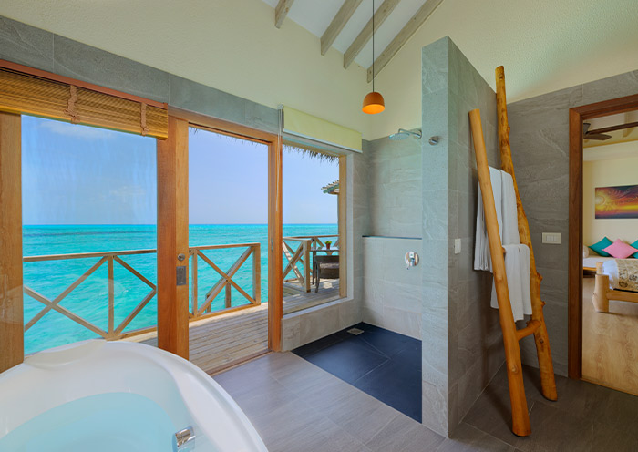 You & Me Maldives - Aqua Suite with Pool